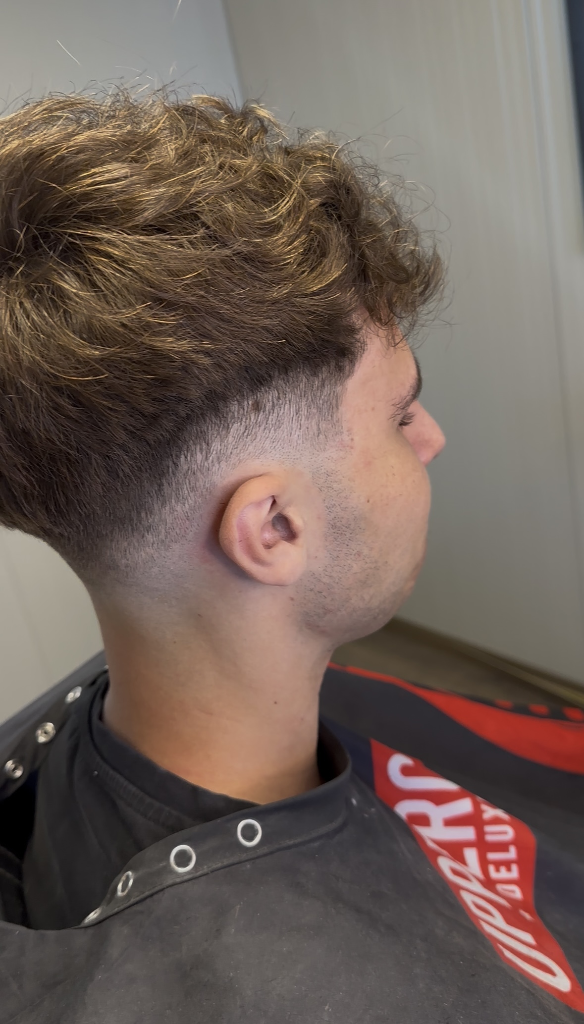 Mid fade